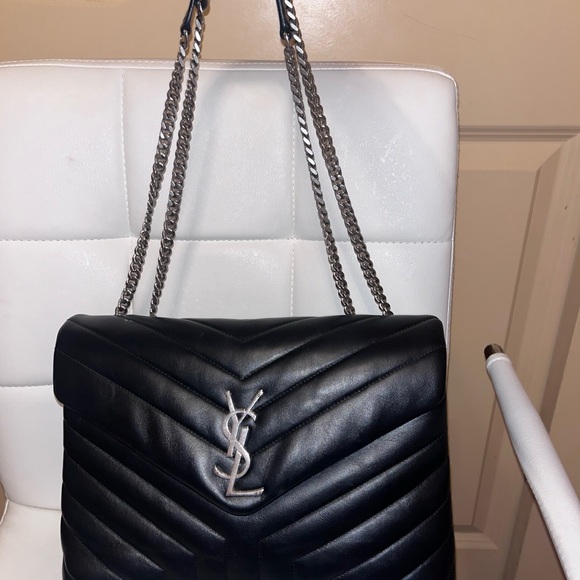 LOULOU MEDIUM IN QUILTED LEATHER - Picture 3 of 8